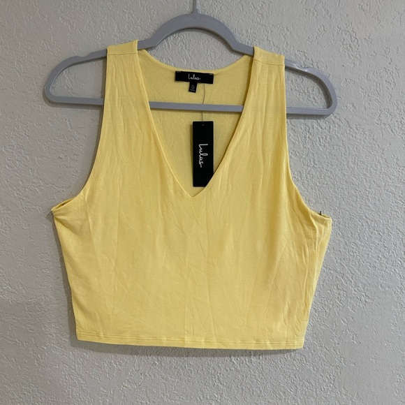 Lulus Yellow Cropped Tank Top V-Neck Double Layer Size XL (Runs Small) - Picture 9 of 11